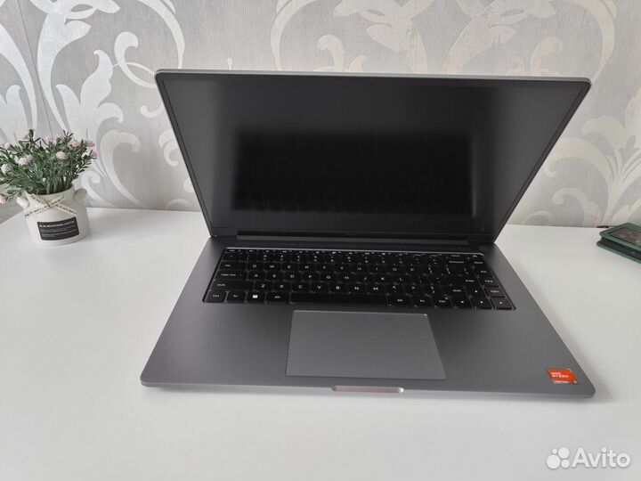Xiaomi redmibook pro 15 2023 7840hs
