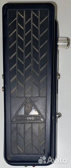 Педаль эффектов Behringer HB01 Hellbabe