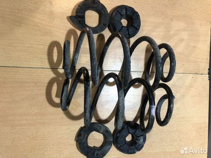 Пружины задние Nissan Note e11