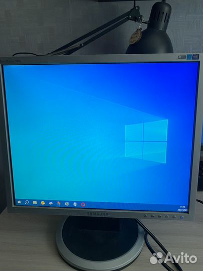 Монитор Samsung 19 дюймов