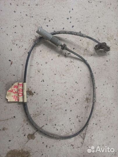 Датчик ABS задний BMW E90