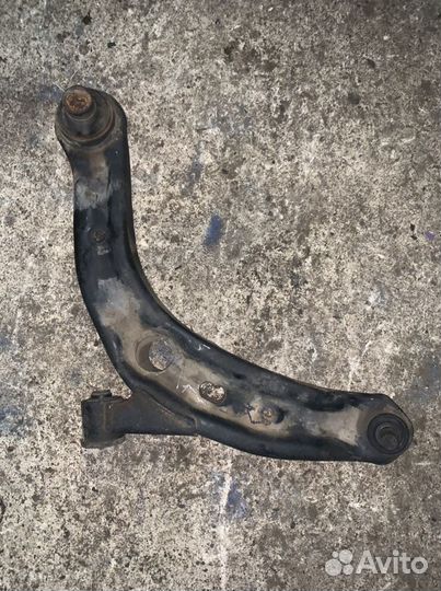 Рычаг передний левый Мазда MPV LW