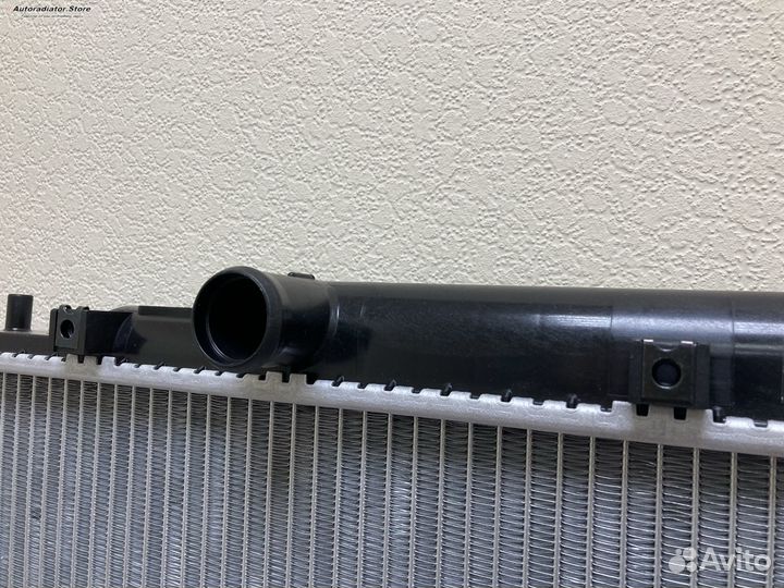 Радиатор охлаждения Акура MDX 35 2000