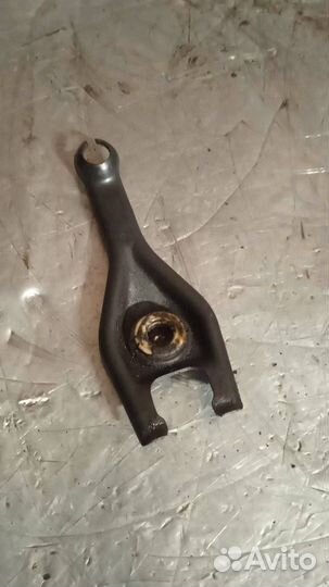 Вилка сцепления Peugeot 206 рест. 2003