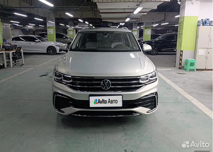 Volkswagen Tiguan 2.0 AMT, 2022, 7 600 км