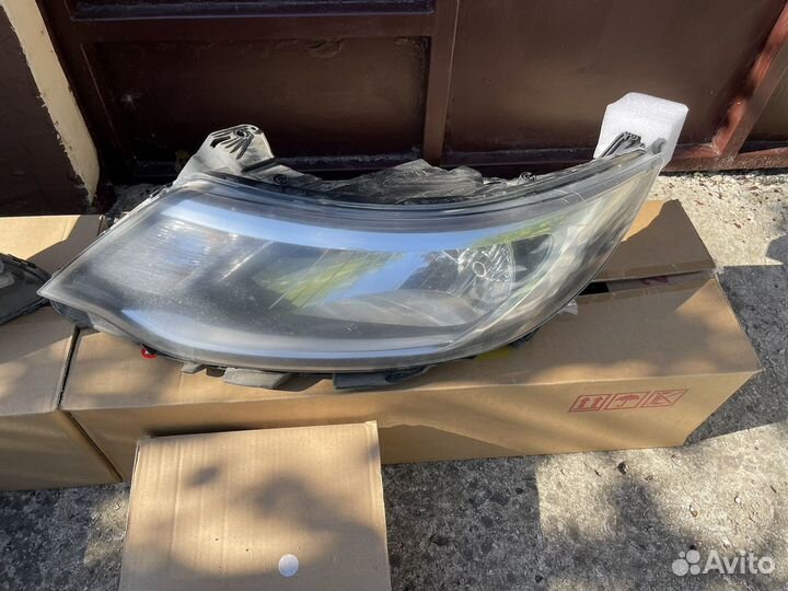 Фары, туманки, бампер на киа рио 3 поколение