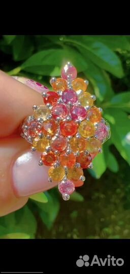 Серебряное кольцо с натуральными сапфирами