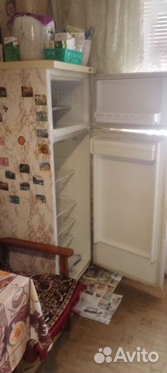 Холодильник атлант бу