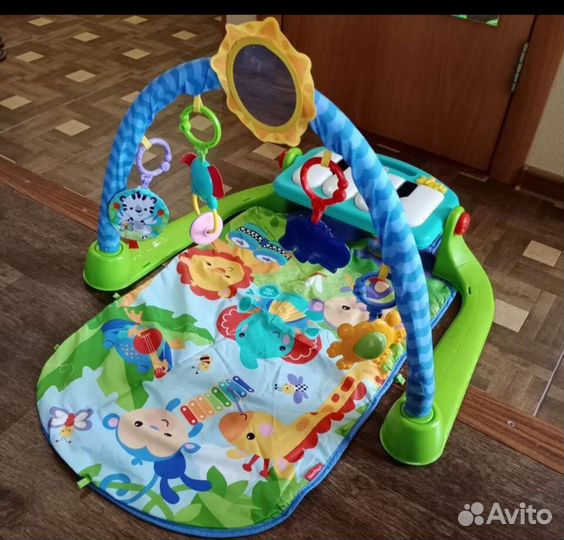 Развивающий коврик с пианино