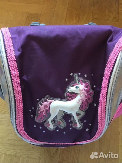 Школьный портфель рюкзак