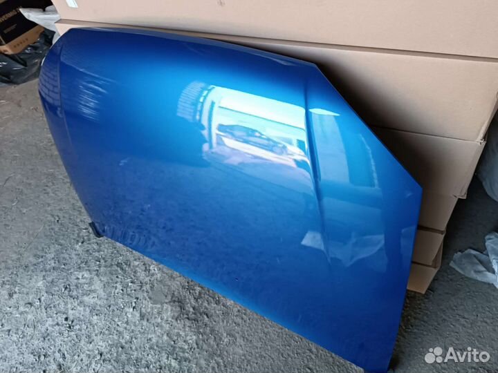 Капот лада калина серебристо ярко синий слива