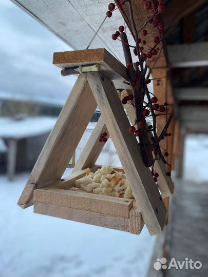 Кормушка для птиц