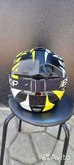 Кроссовый шлем