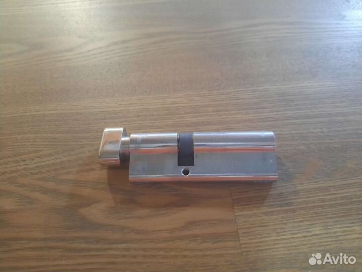 Дверной замок с 5 ключами