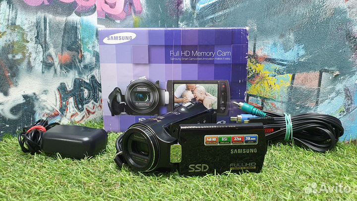 Видеокамера Samsung HMX-H205BP