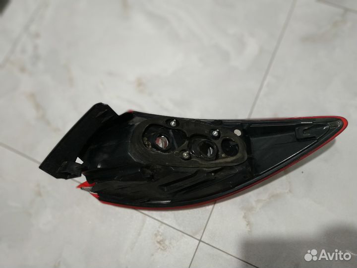 Стоп-сигнал задний левый Mazda Cx-5 (битый)