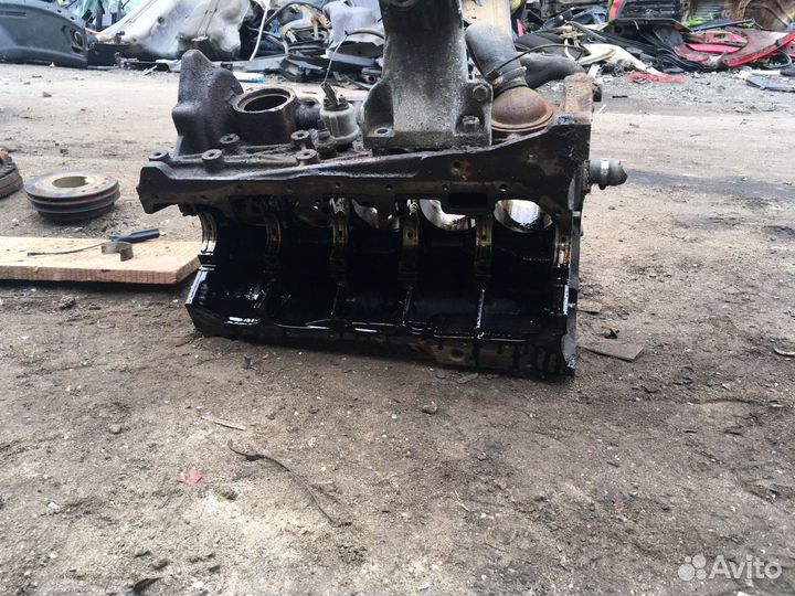 Двигатель Audi 100 NF по запчастям