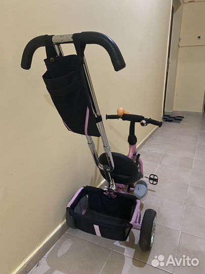 Трехколесный велосипед детский с ручкой