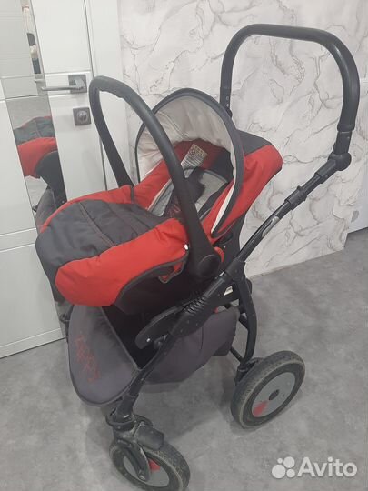 Коляска 3 в1 zippy