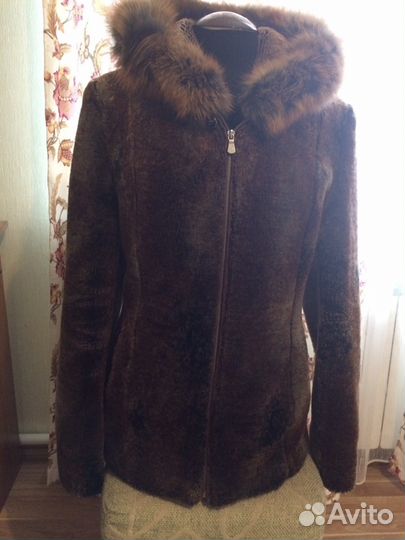 Шуба из искусственного меха