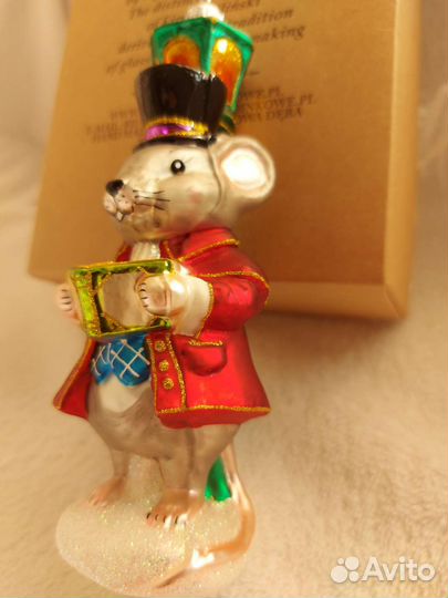 Елочные игрушки