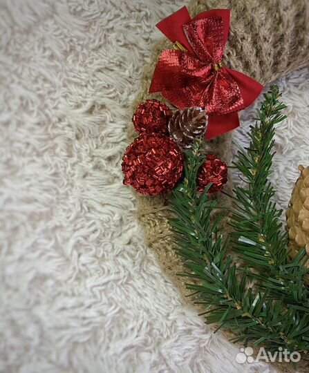 Новогодний венок ручной работы