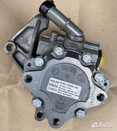 Насос гидроусилителя Вольво V70 S80 XC70 3.2