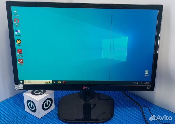 Монитор LG 23