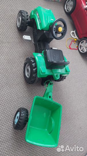 Трактор детский