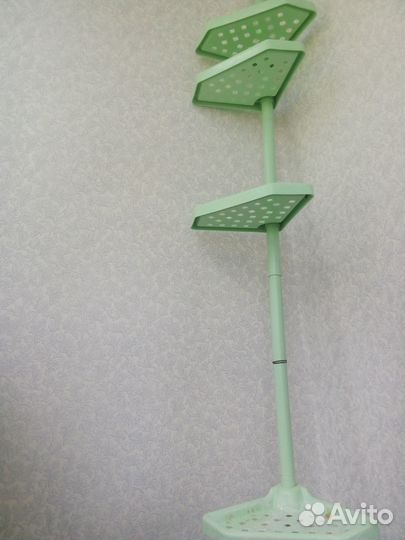 Угловая полочка для ванной/ кухни