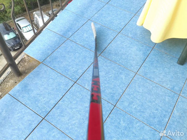 Клюшка хоккейная правый хват ccm взрослая