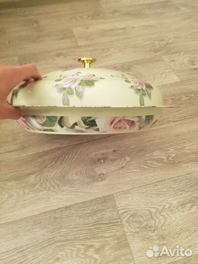 Блюдо с крышкой