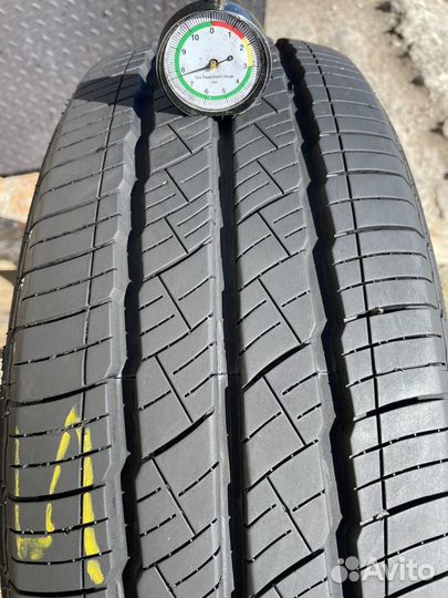 Landsail LSV88 215/70 R15C