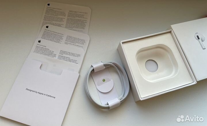 AirPods 3 + чехол в подарок