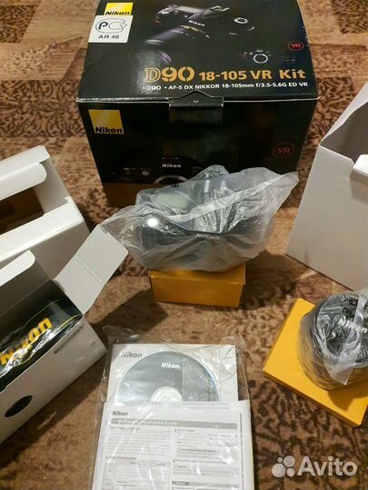 Фотоаппарат Nikon D90 Kit AF-S DX nikkor 18-105mm
