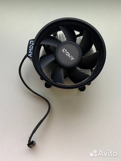 AMD Ryzen 3 2200g