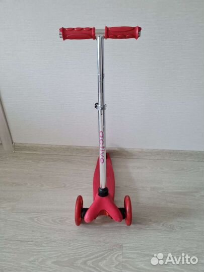 Самокат детский трехколесный