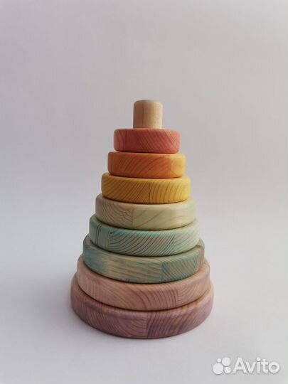 Деревянная пирамидка