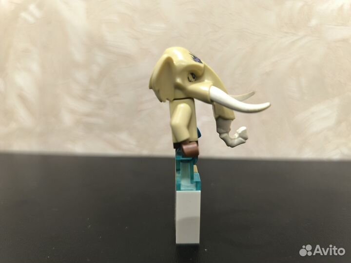 Лего минифигурка Миттрот