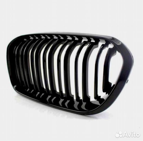 Решетка радиатора BMW F20