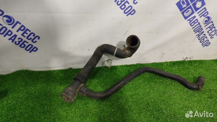 Патрубок Volkswagen Passat B5 седан 1.9 AHH дизель