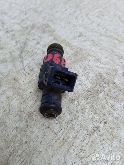 Топливная форсунка Сеат