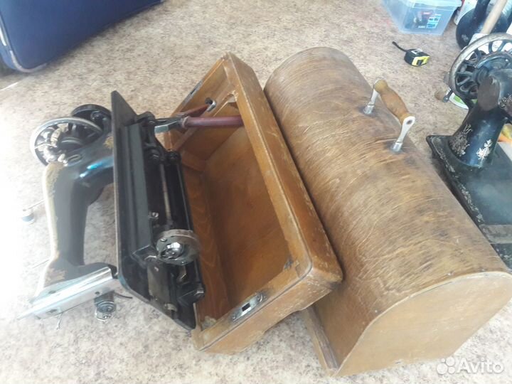 Госшвеймашина антикварная рабочая