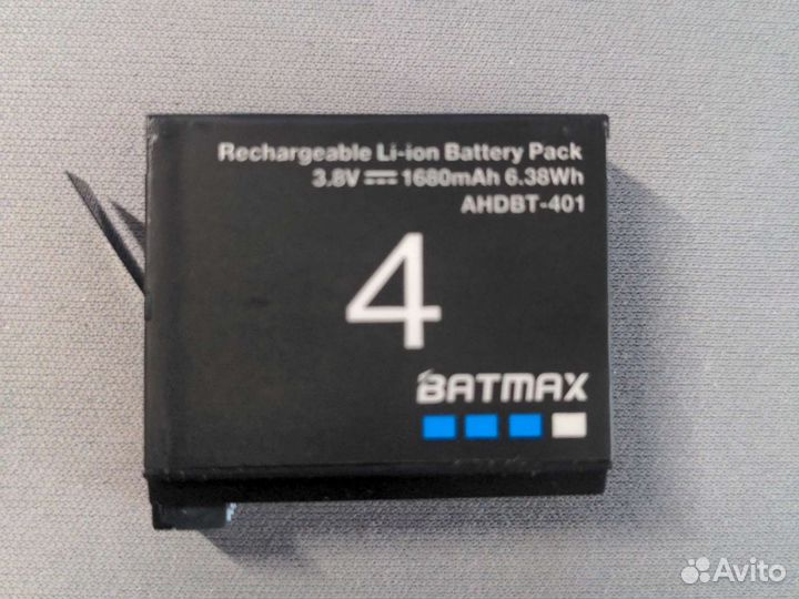 Комплект зарядник и аккумулятор Batmax ahdbt-401