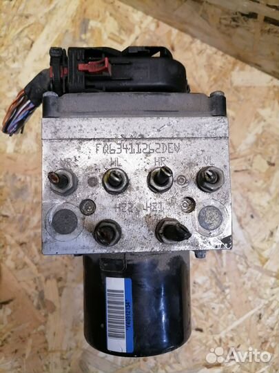 Блок ABS Volkswagen Passat B6