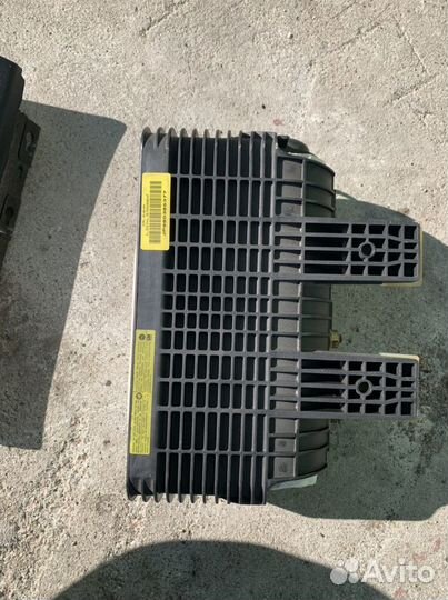 Airbag пассажирская в торпеду Opel Vectra B