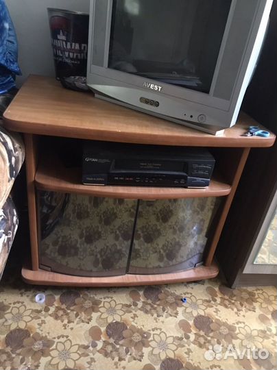 Тумба под телевизор