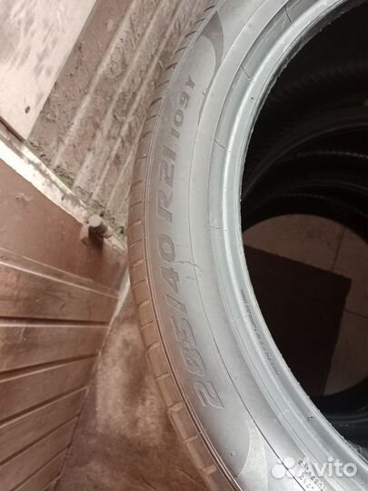 Pirelli P Zero 285/40 R21