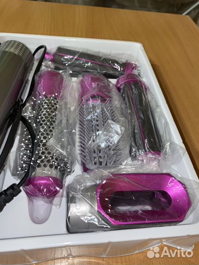 Фен для волос dyson