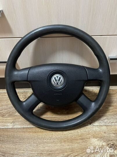 Руль и подлокотник для VW